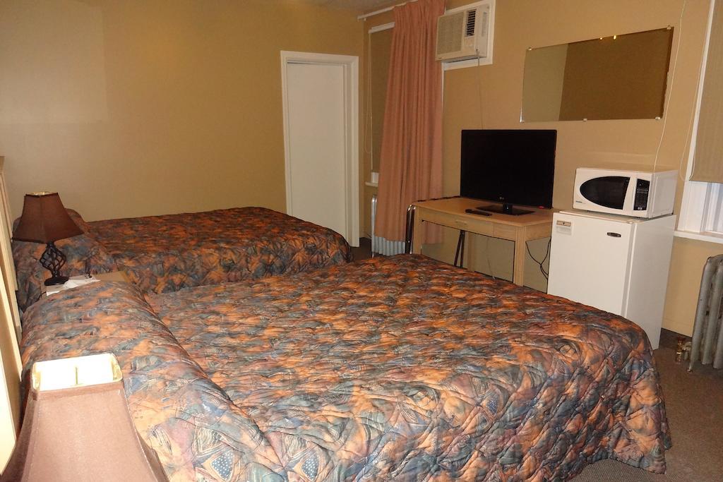 Shaunavon King'S Hotel & Motel By Elevate Rooms חדר תמונה